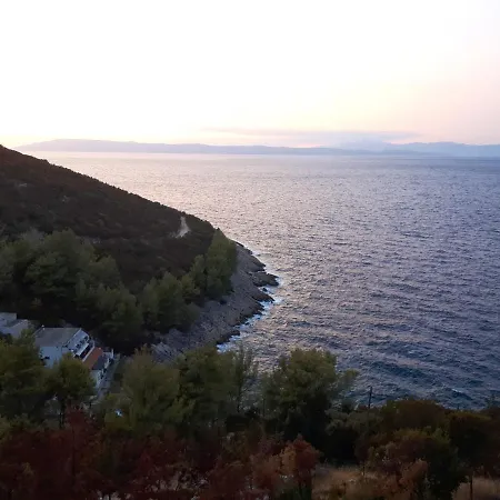 Seaside Secluded Cove Vele Gacice, Hvar - 14255 Apartman Bogomolje